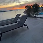 Msd Exquisite Get-a-view * Cavtat